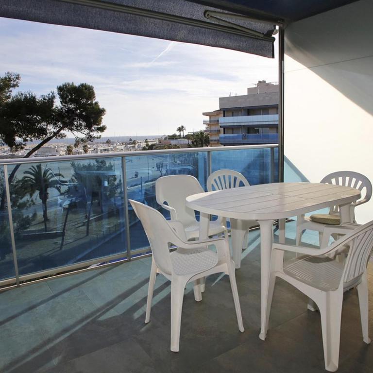 AT161 Vistas a la playa, piscina y equipamiento completo - Three-Bedroom Apartment - 3