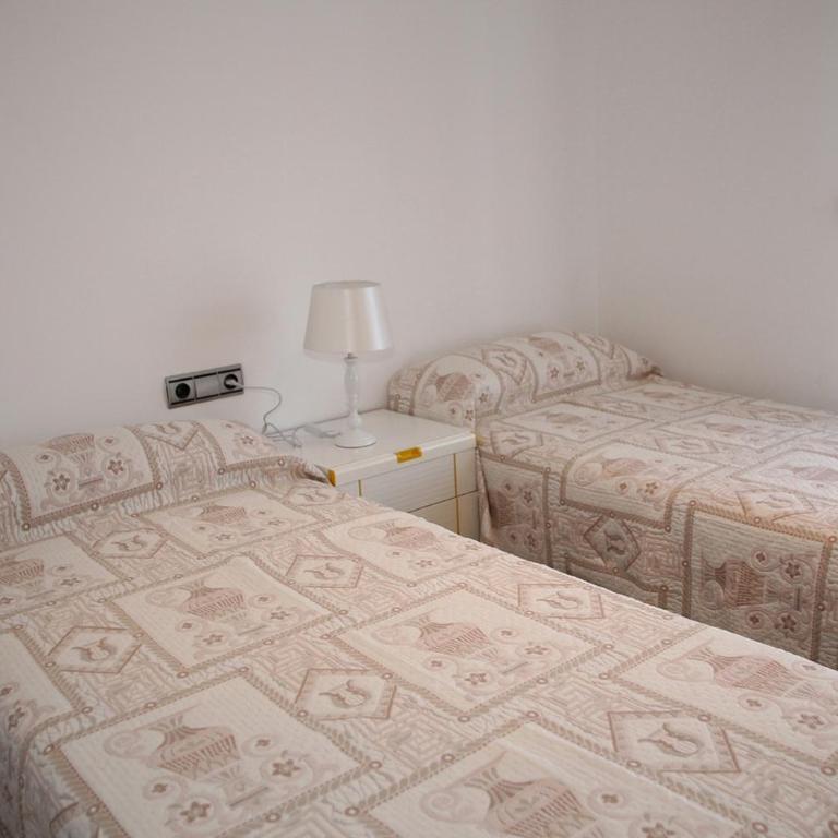 AT161 Vistas a la playa, piscina y equipamiento completo - Three-Bedroom Apartment - 16