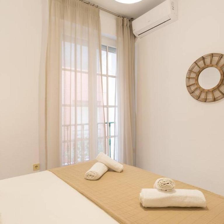 TGH/ Málaga Centro Carretería - Apartamento de 1 dormitorio - 9