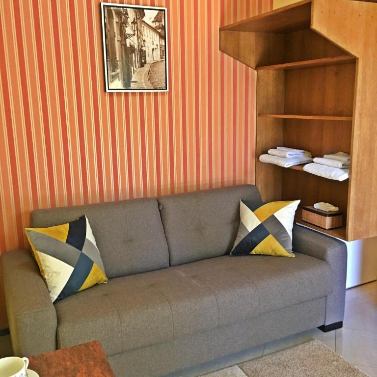 Garni Hotel Bokeška Noć - Apartment (2 adults + 2 children) with Terrace and Sea View - 5