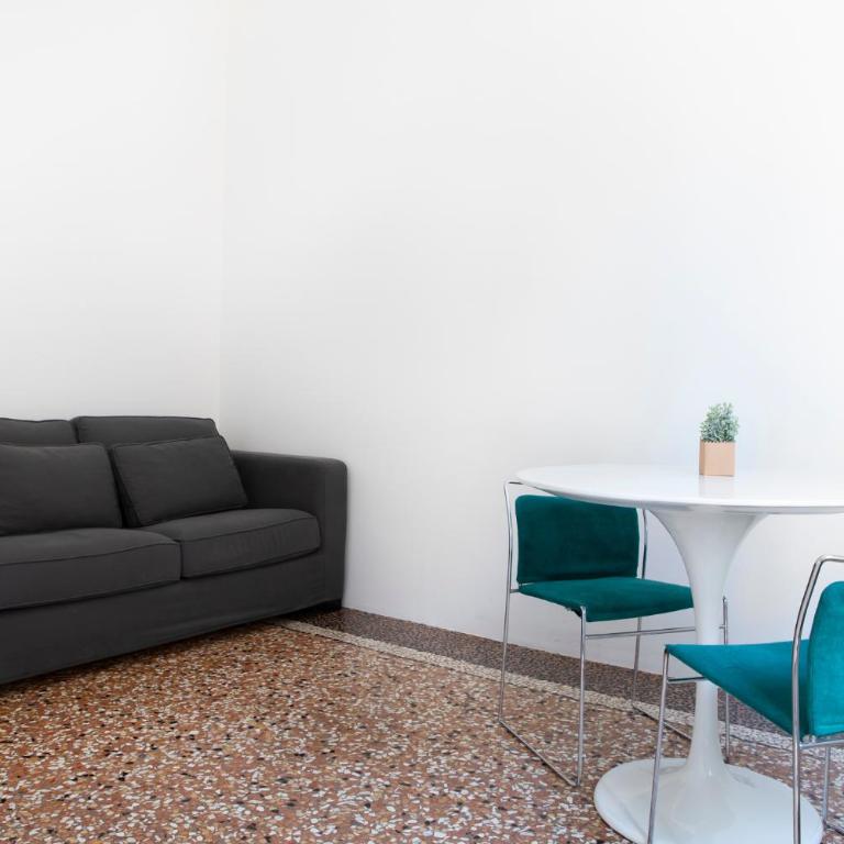 UR-NEST Battisti - Appartamento Deluxe - 12