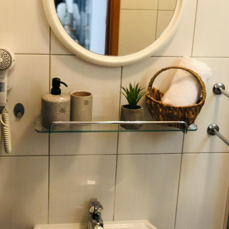 Dream Apartments - Apartment with Terrace - 14