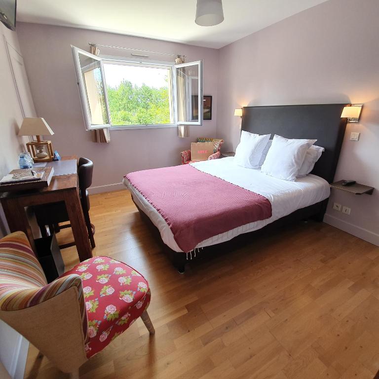La Fraîchette-Hôtel & Spa - Chambre Double - Vue sur Jardin - 9 - 2