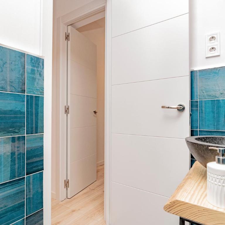 Espléndido y Radiante Apto en Malasaña By Batuecas - Apartamento - 16