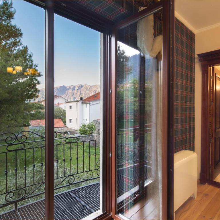 Palazzo Banicevic Luxury Rooms - Double Room with Pool View - 16