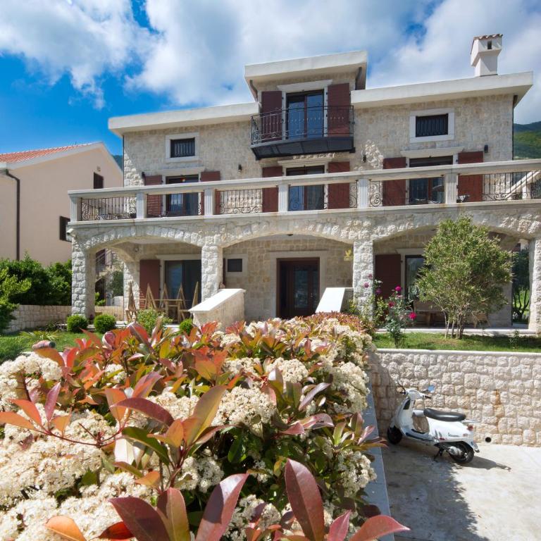 Palazzo Banicevic Luxury Rooms - King Room with Spa Bath - 7