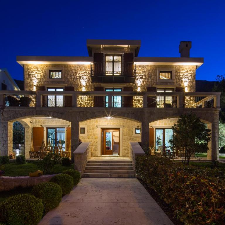 Villa Banicevic - Villa - 2