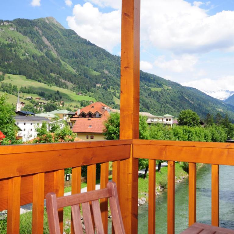 Schlossalm Appartement - Superior Three-Bedroom Apartment - 1