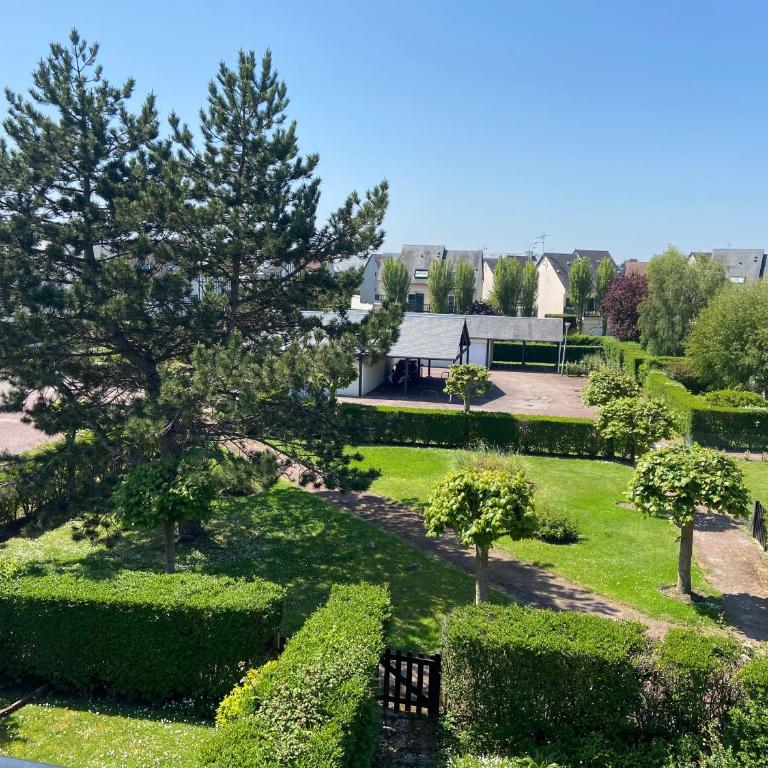 Escapade à Cabourg, 300M plage, calme et chaleureux - One-Bedroom Apartment - 9