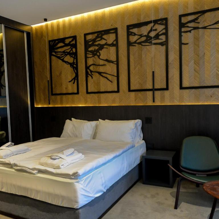 Hotel Crni Vrh - Deluks Porodična Soba - 4