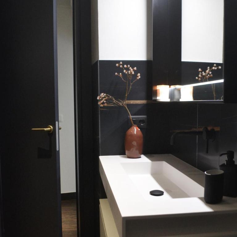 PALAZZO DELLE SIRENE Deluxe Apartment & Boutique Rooms - Appartamento Deluxe - 14
