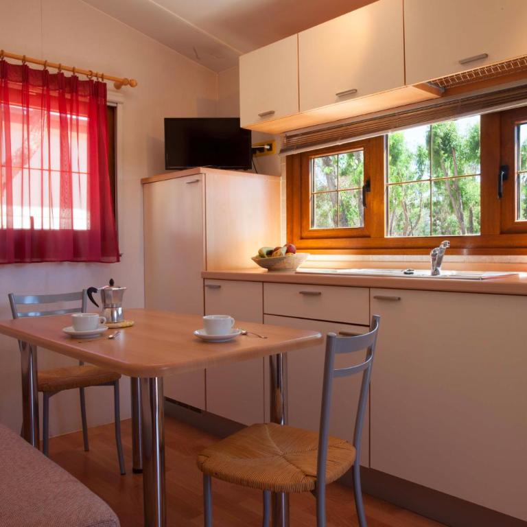 Camping Village Capo D'Orso - Casa Mobile (5 Adulti) - 4