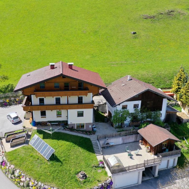 Haus Erika - Apartment mit 2 Schlafzimmern und Bergblick - 10
