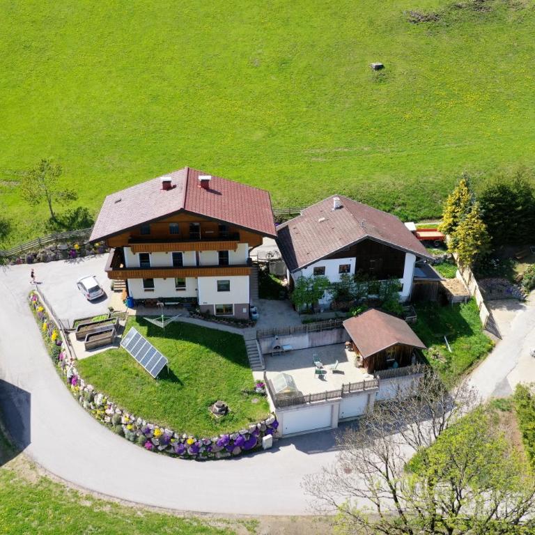Haus Erika - Apartment mit 2 Schlafzimmern und Bergblick - 11