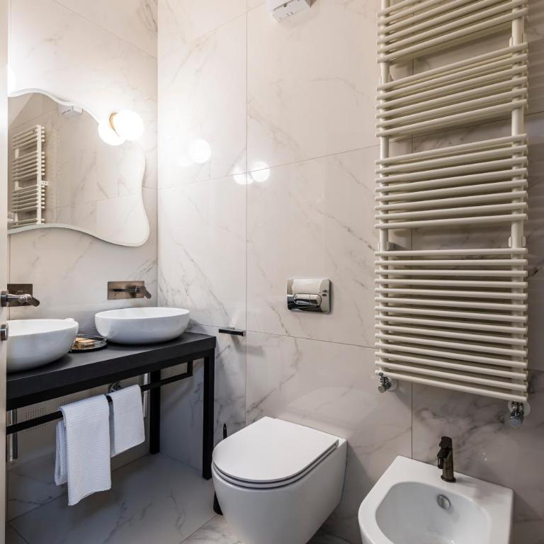 Design Club Collection - Suite Queen con Vasca Idromassaggio - 3