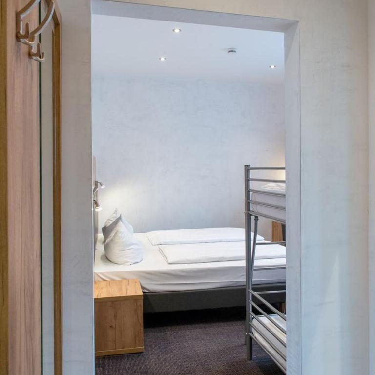 Hotel Fischertor - Vierbettzimmer - 1