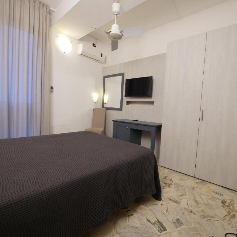 Hotel Careggi - Double or Twin Room - 5