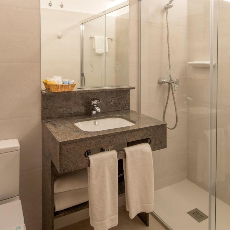 Hotel Real Colegiata San Isidoro - Habitación Individual con aparcamiento gratuito - 6