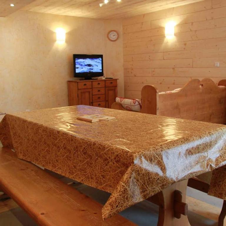 Chalet à la montagne 10 places 4 chambres - Maison 3 Chambres - 35
