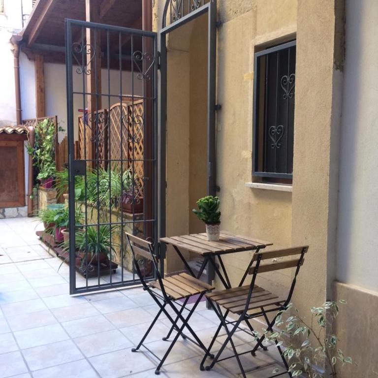 Sylvia Home Trapani Apartment - Appartamento con 2 Camere da Letto - Piano Terra - 60
