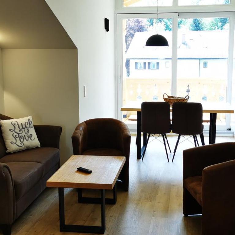 Ferienhaus Wetterstein - Apartment Alpspitze mit 2 Schlafzimmern - 2