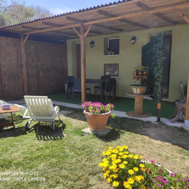 Agriturismo Poggio all'Olivo - Camera Matrimoniale con Bagno Privato - 1
