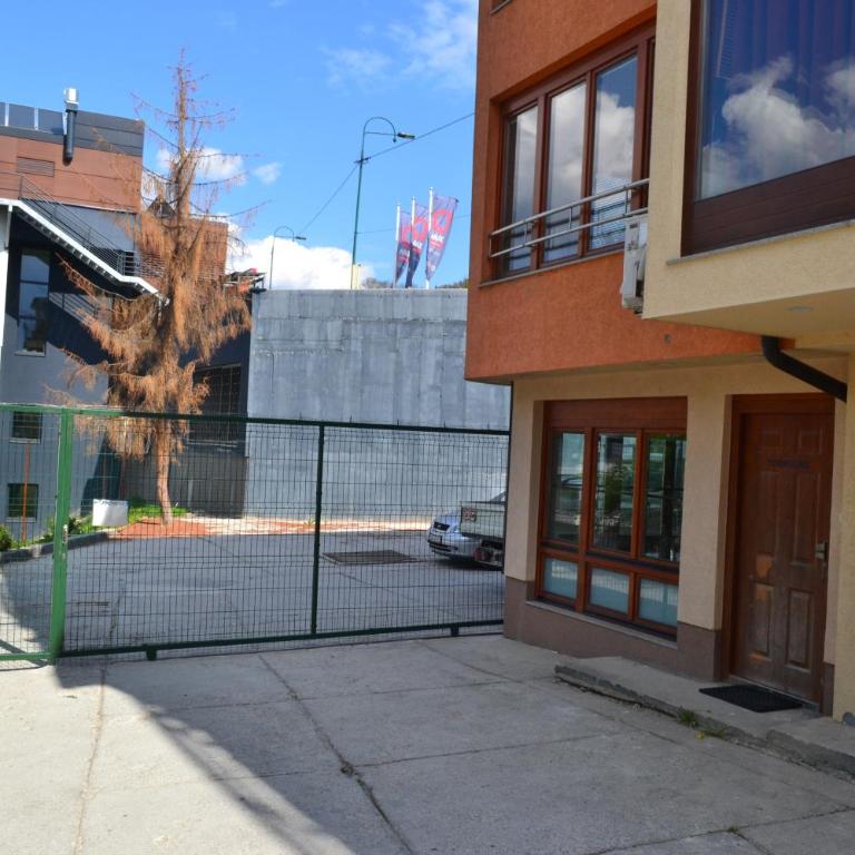 Beautiful View Of Sarajevo Center - One-Bedroom Apartment - 2