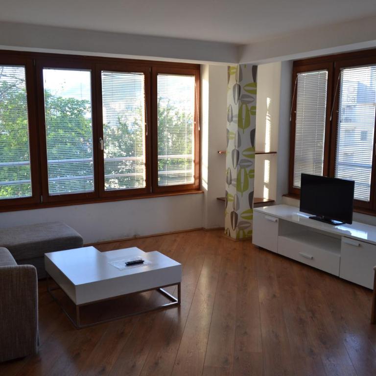 Beautiful View Of Sarajevo Center - Apartment with Garden View - 3