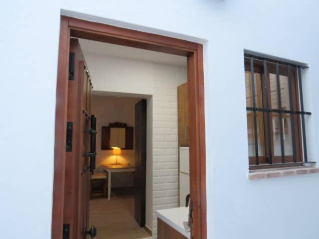 Apartamento tranquilo en el centro de Conil - One-Bedroom Apartment - 8