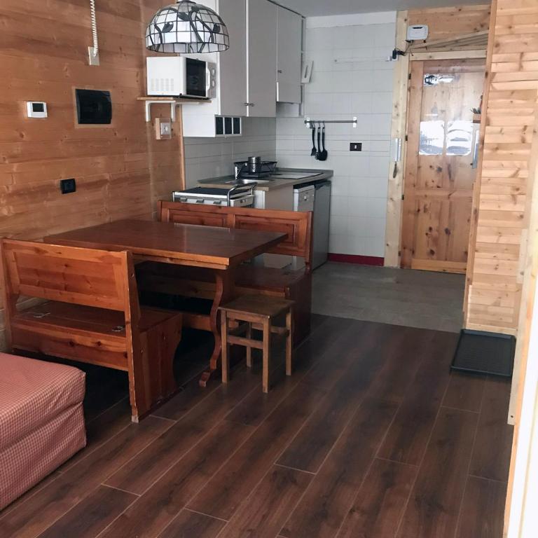House Cervinia Apartments - Appartamento con Balcone - 8