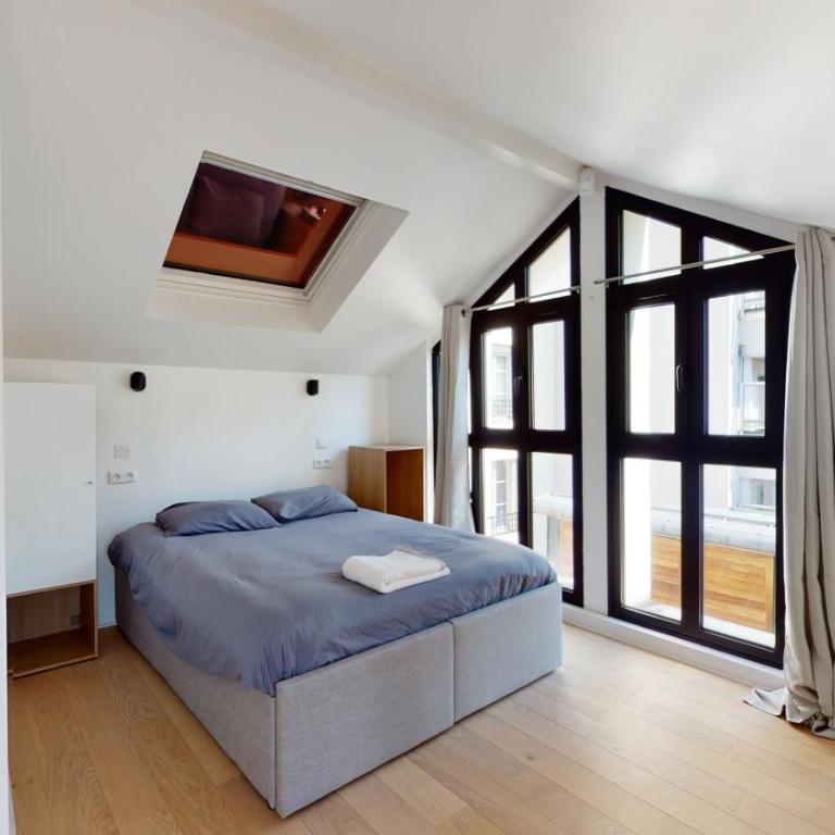 Stunning And Luxurious 3BR Loft 5min From Paris In The Heart Of Boulogne - Maisonette-Apartment - 14