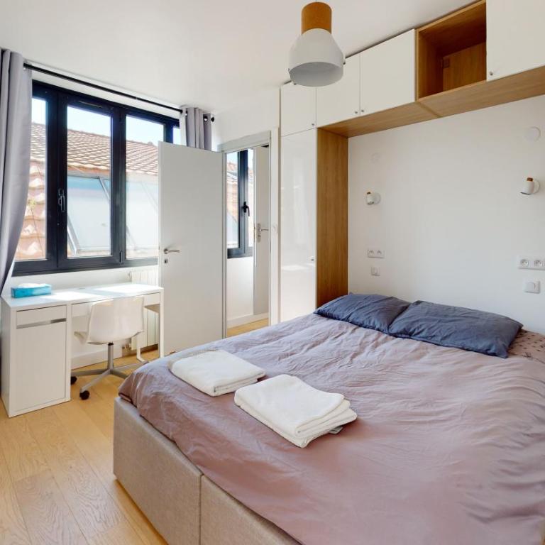 Stunning And Luxurious 3BR Loft 5min From Paris In The Heart Of Boulogne - Maisonette-Apartment - 13