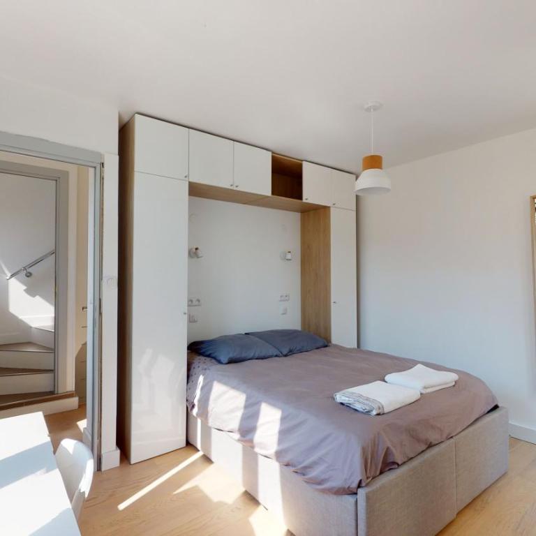 Stunning And Luxurious 3BR Loft 5min From Paris In The Heart Of Boulogne - Maisonette-Apartment - 11