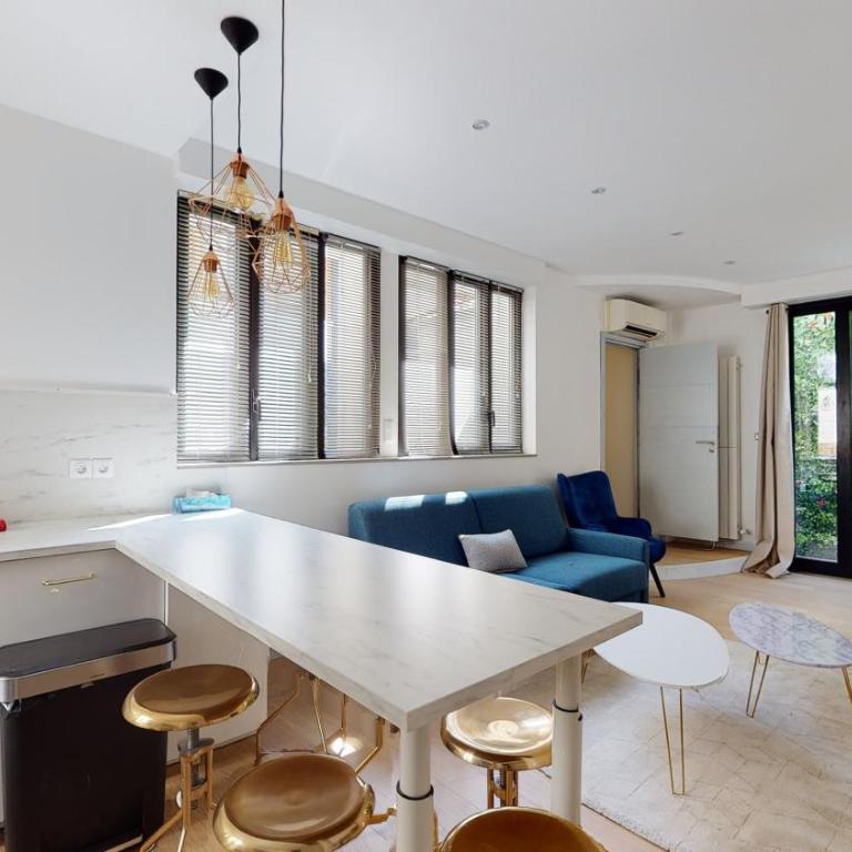 Stunning And Luxurious 3BR Loft 5min From Paris In The Heart Of Boulogne - Maisonette-Apartment - 2