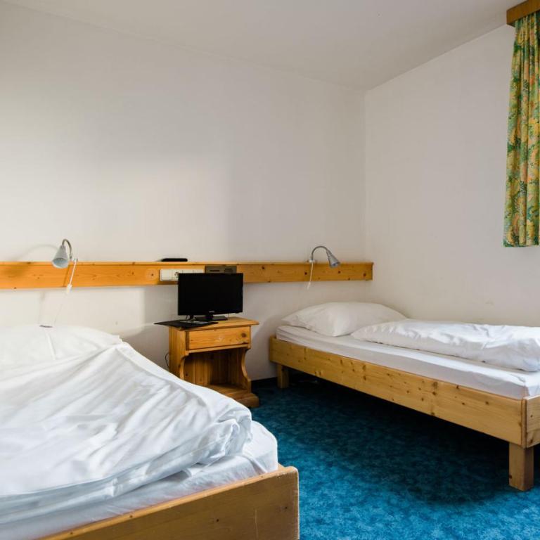 Heart Hotel Sylvia - Economy Doppelzimmer - 2