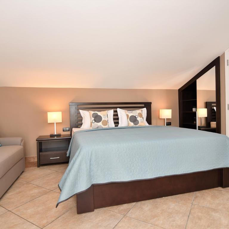 Hotel Perla - Superior Double Room with Sea View - 6