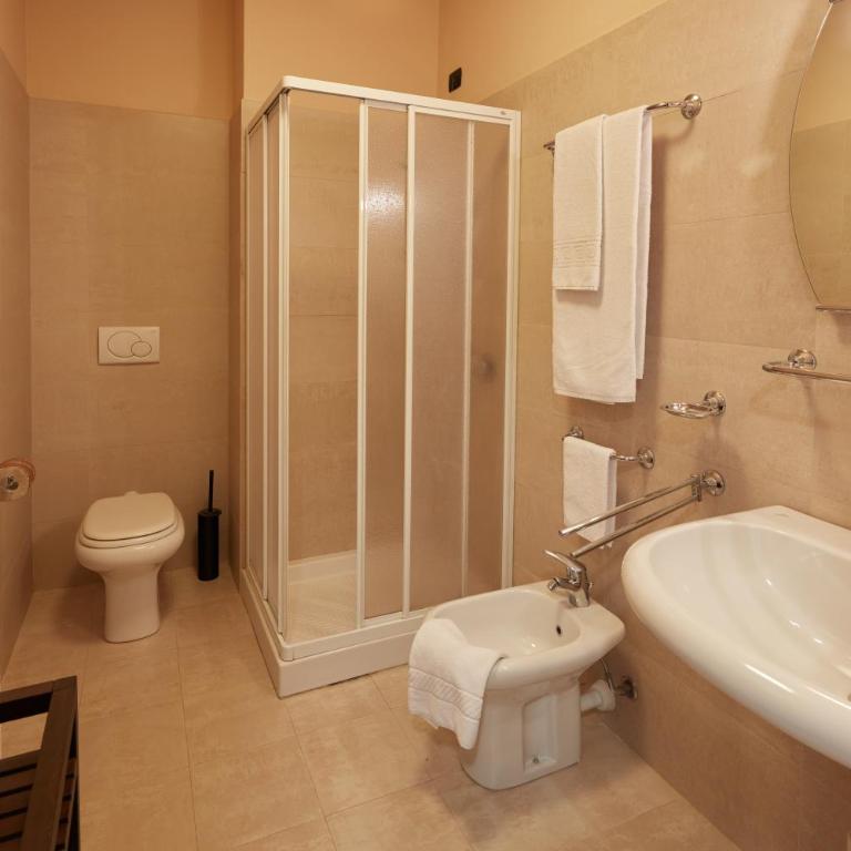 BASE CAMP alpine apartments - Deluxe One-Bedroom Apartment with Mountain View - 6