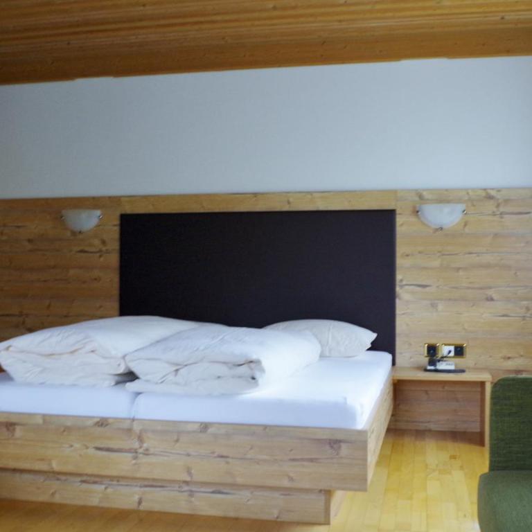 Hotel Edi - Dreibettzimmer - 3