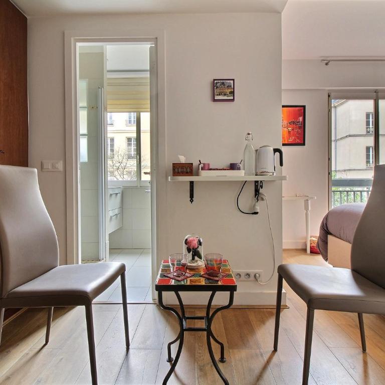 Assia & Nathalie - Luxury B&B MARAIS - Chambre Lit Queen-Size - 11