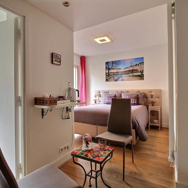 Assia & Nathalie - Luxury B&B MARAIS - Chambre Lit Queen-Size - 14