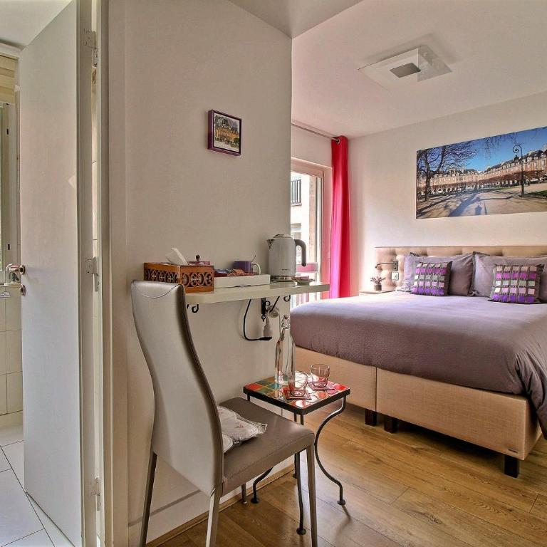 Assia & Nathalie - Luxury B&B MARAIS - Chambre Lit Queen-Size - 7