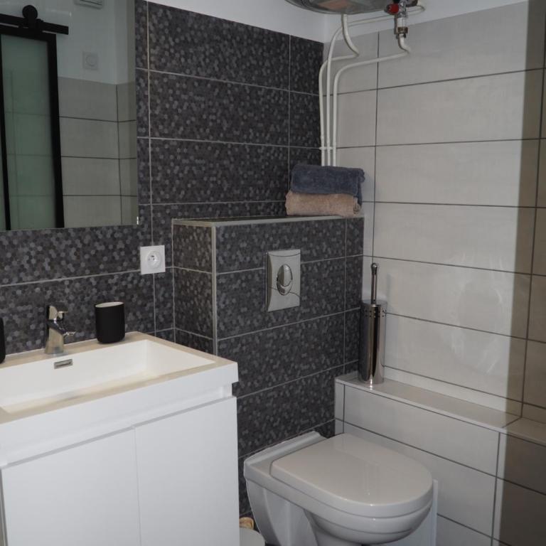 Le Millotet - Agréable studio à 2 mn Dijon Gare - Appartement 1 Chambre - 33