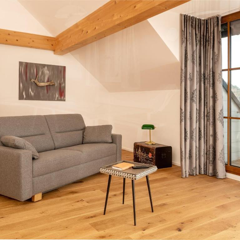 Brunnwirt ESSEN & WOHNEN - Apartment mit 2 Schlafzimmern, Terrasse und Balkon - 1