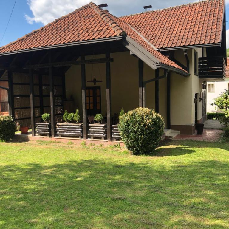 Vila Maja - Kuća sa 3 Spavaće Sobe - 1