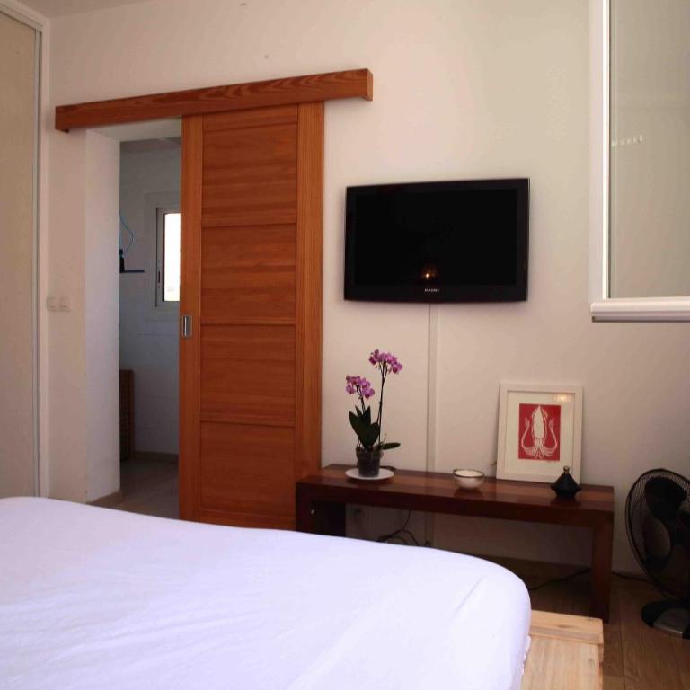 Deluxe and luminous apartment front of the sea - Appartement - Vue sur Mer - 17