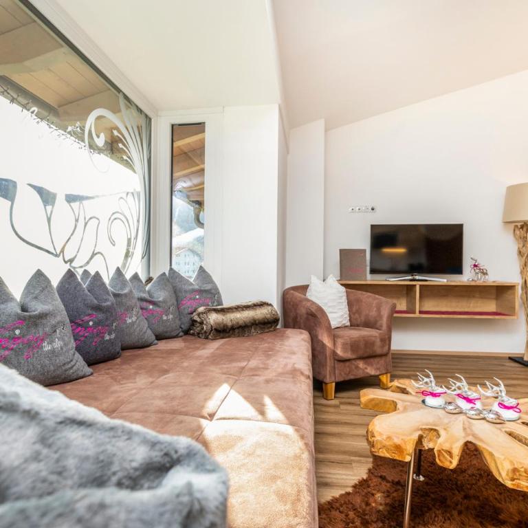 Enjoy The Alps - Aparthotel - Apartment mit 3 Schlafzimmern - 52
