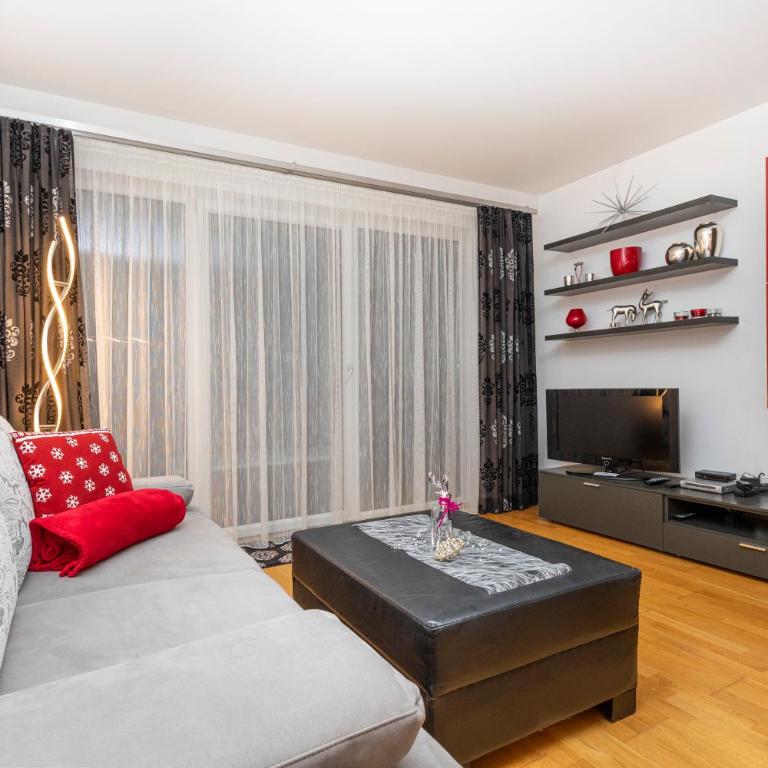 EnjoyTheAlps - SKI in-SKI out - Appartement avec Terrasse - 2