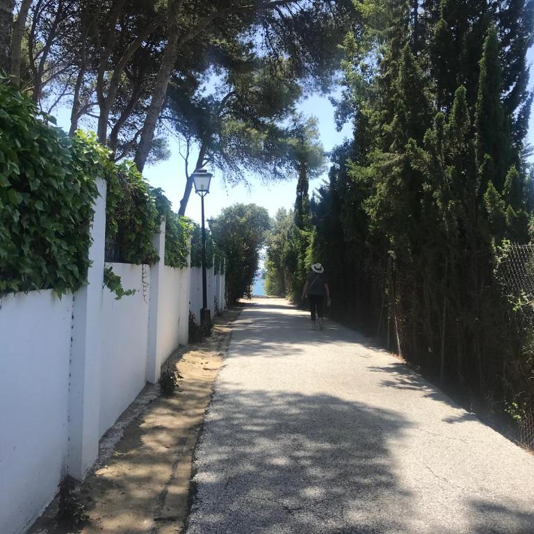 tarifa especial, sin aglomeraciones en piscina y playa, cerca de Puerto Banús - Apartamento de 2 dormitorios - 47