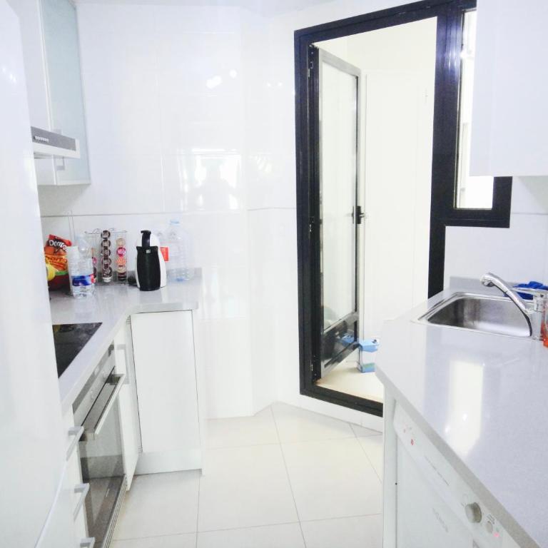 Patacona Beach Power!! - Two-Bedroom Apartment - 35