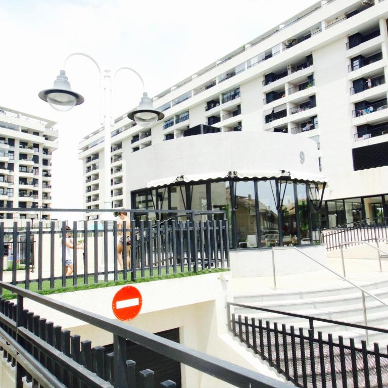 Patacona Beach Power!! - Two-Bedroom Apartment - 12